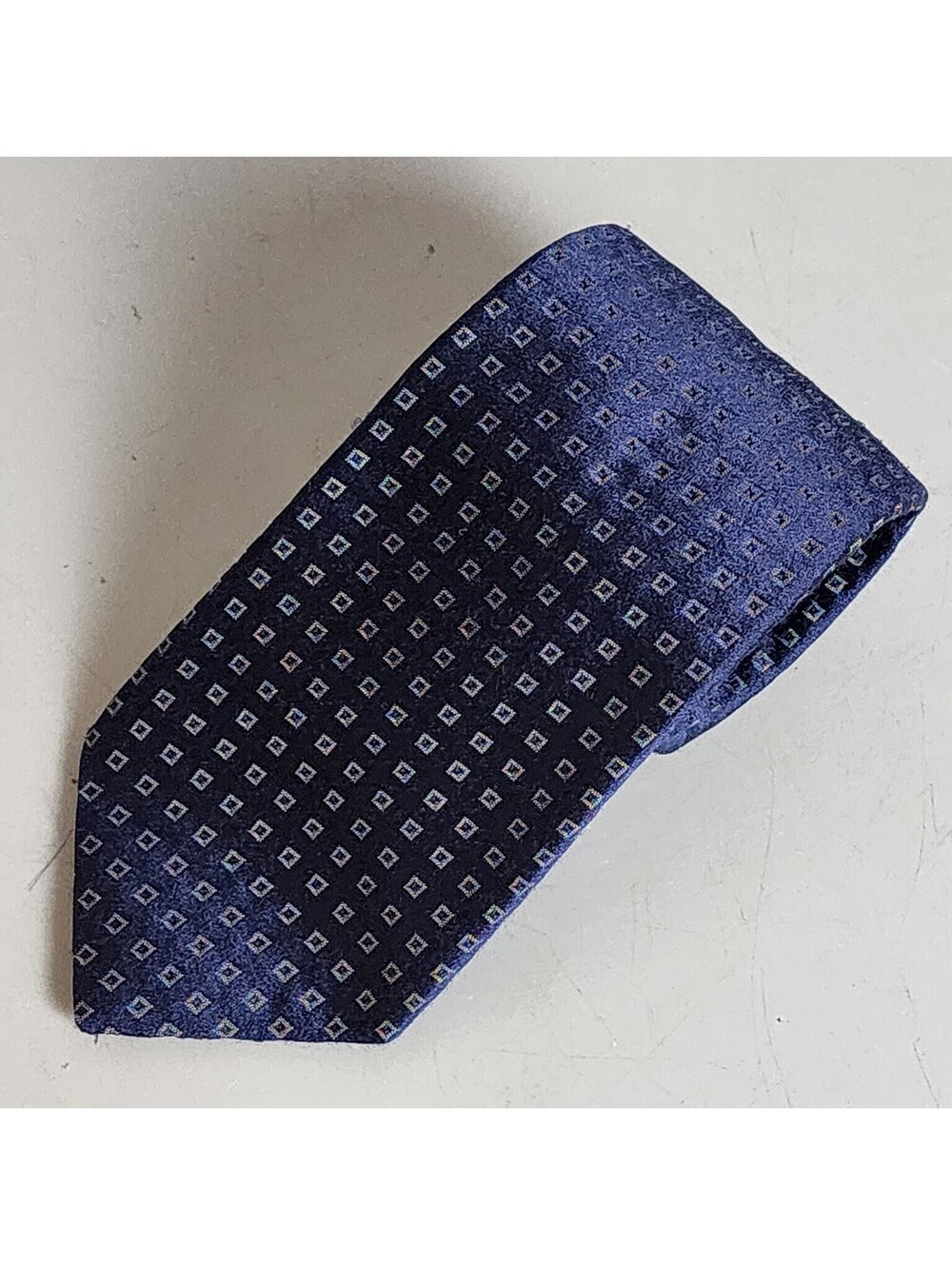 DKNY Men's Classic Blue Geometric Pattern 100% Silk Necktie